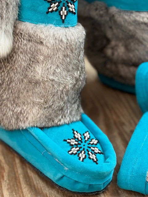 Handmade Mukluk and mitten set - Bill Worb Furs