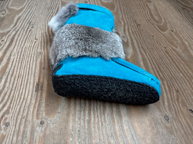 Handmade Mukluk and mitten set - Bill Worb Furs