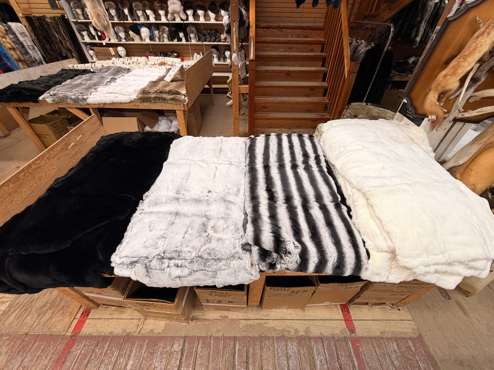 パンツ NUMBER (N)INE 09AW real rabbit fur pants Fur Pants – LUST IN NOIR