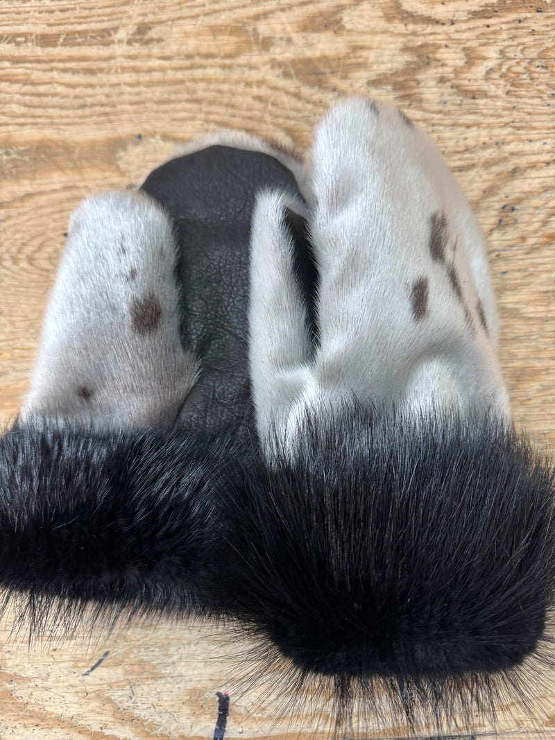 Seal mitts - Bill Worb Furs 