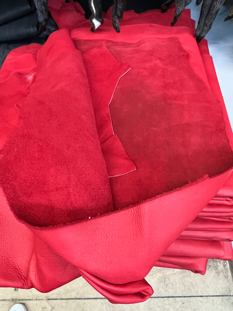 Moose hide polished leather red - Bill worb furs