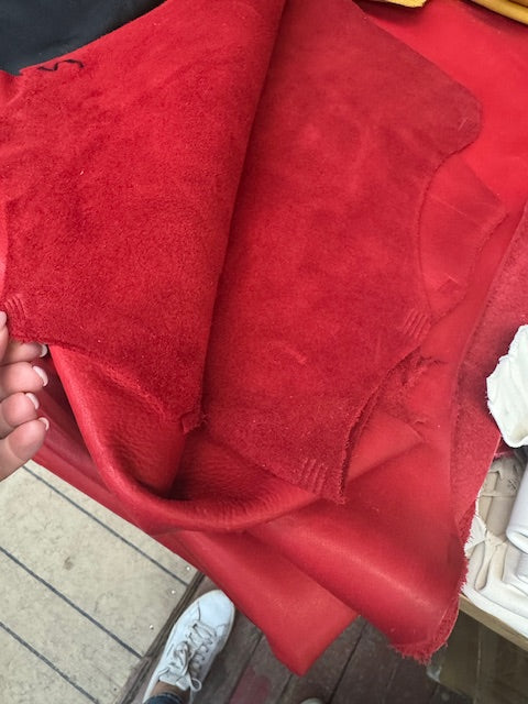Moose hide polished leather red - Bill worb furs 
