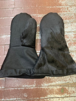 ONE OF A KIND - Black Sealskin Mitts