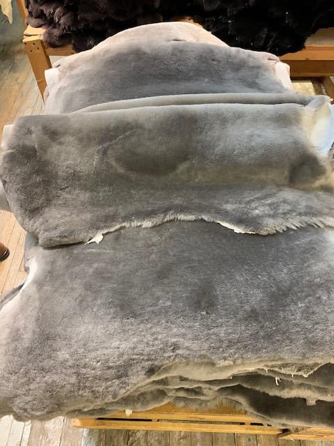 Grey sheepskin shearling AAA quality - Bill Worb Furs