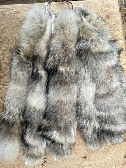 Timberwolf hood ruffs excellent quality top rated - Bill Worb Furs