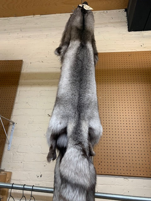 Tundra fox fur - Bill Worb Furs